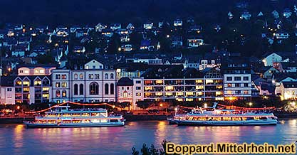 Rheinschifffahrt zur Leuchtenden Nacht am Mittelrhein bei Boppard am Rhein